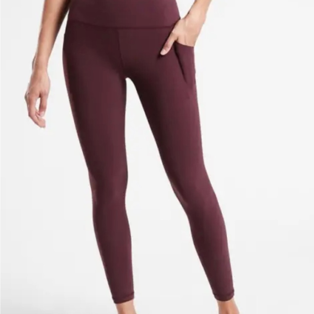 COPY - Athleta Salutation Stash Pocket 7/8 Legging Spiced Cabernet